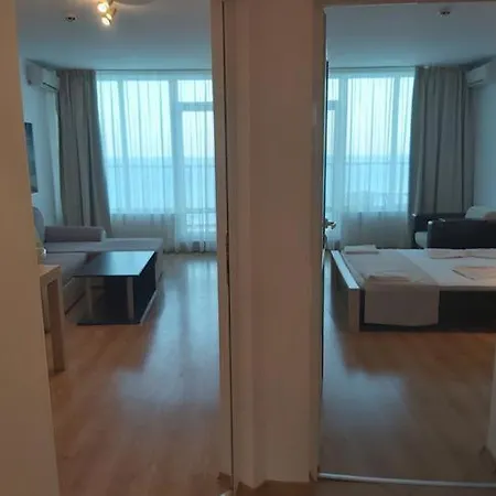 Silver Beach Byala B101 Apartment